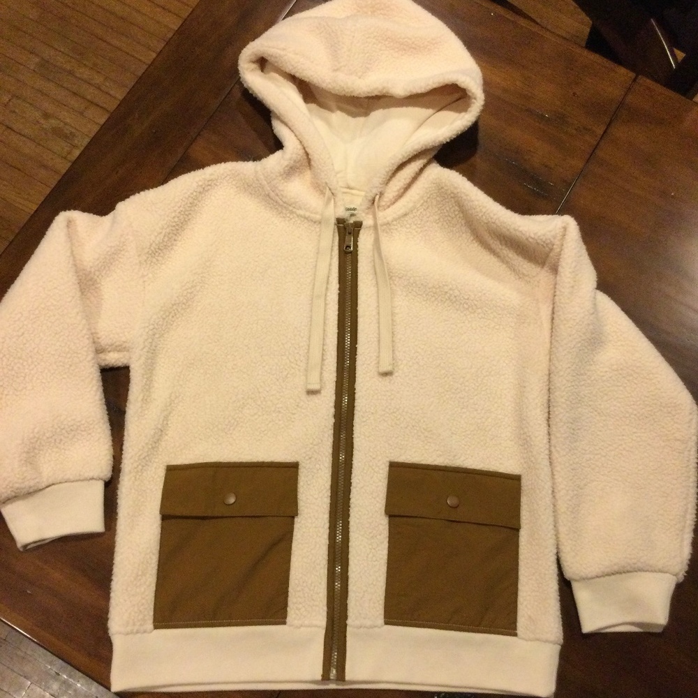 Madewell Sherpa jacket.  Size small. NWOT.